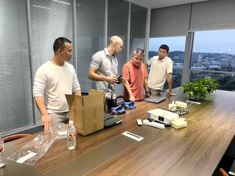 About Product discussion with visiting client
